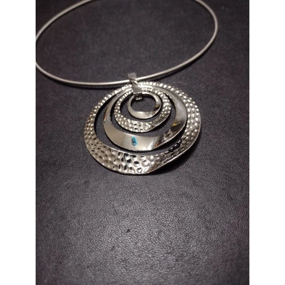 Erica Lyons silver tone necklace circles in circles